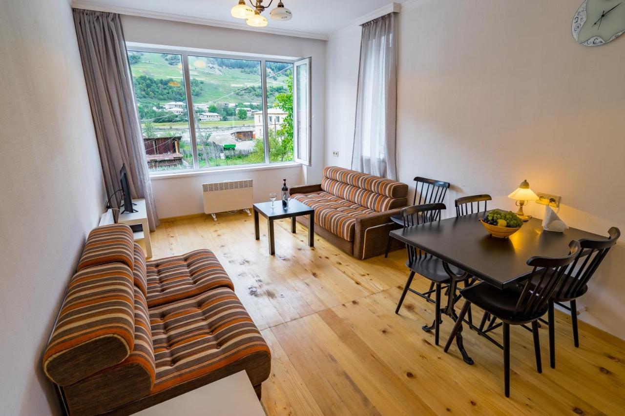Svaneti Apartment's * Местия